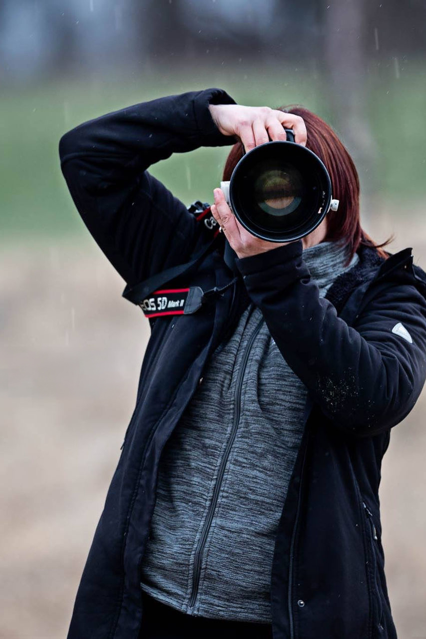 wedding-photographer-60 Frau mit Kamera